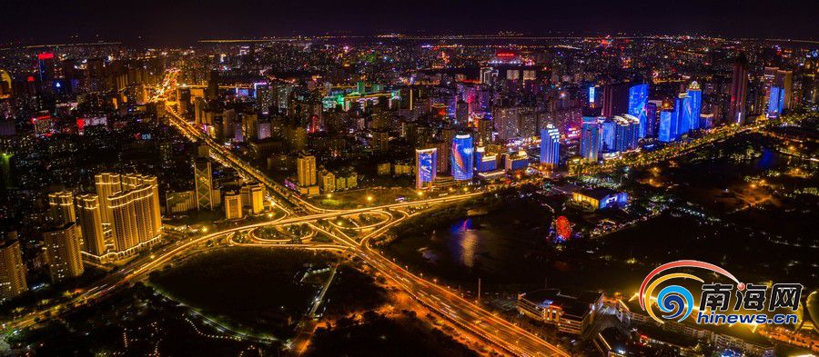 海口夜色璀璨。南海網(wǎng)記者 劉洋攝.jpg